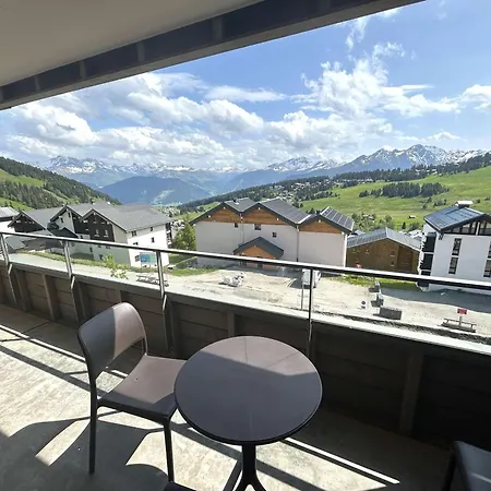Apartment 3 Pieces Avec Parking Couvert, Proche Commodites - Fr-1-594-331 *